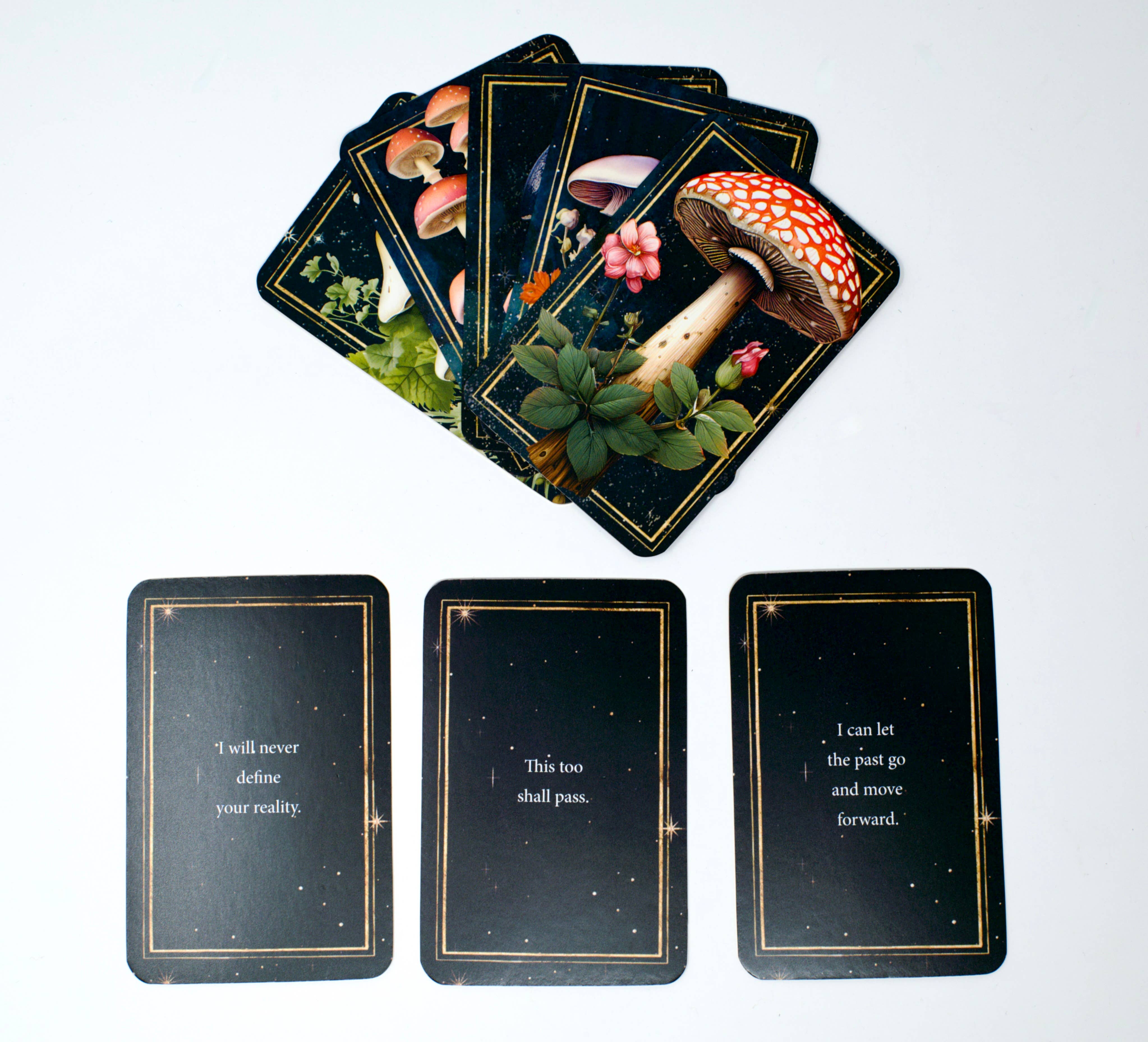 Mushrooms: Daily Doses of Wisdom (36 Gilt-Edged Mini Cards)